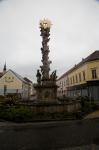 Dreifaltigkeitsplatz i Poysdorfer i Österrike.