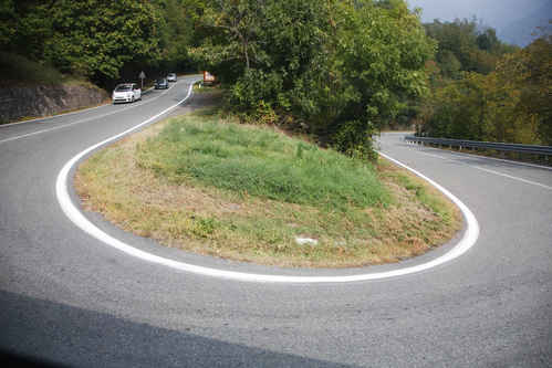 Serpentinväg