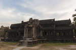 angkor-wat130210-1.jpg