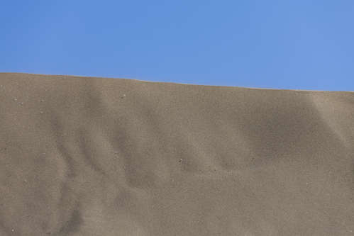 Sand mot himmel