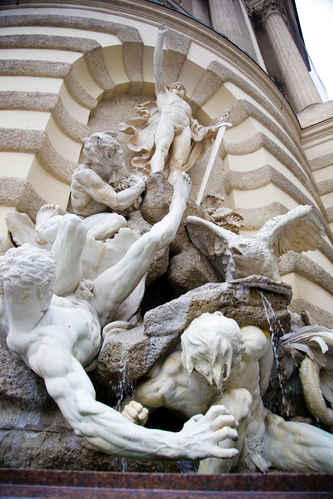 Fontän på Michaelerplatz