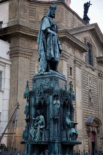 Staty över Karl IV