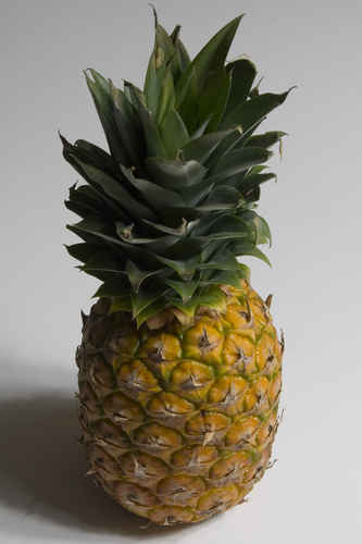 Hel ananas