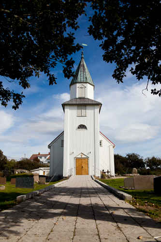 Käringöns kyrka