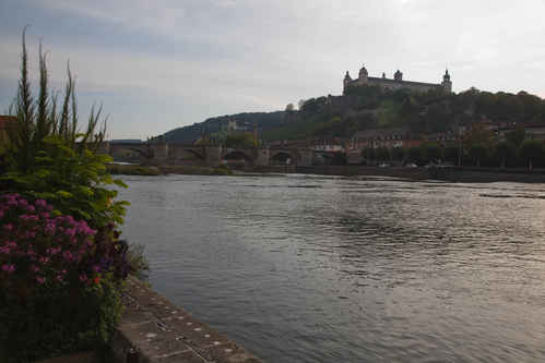 Main och Festung Marienberg