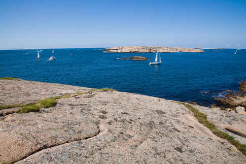 Båtar