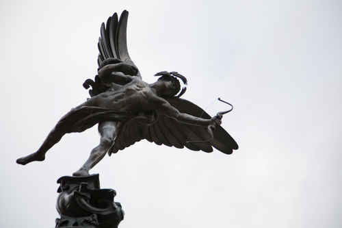 Staty Eros