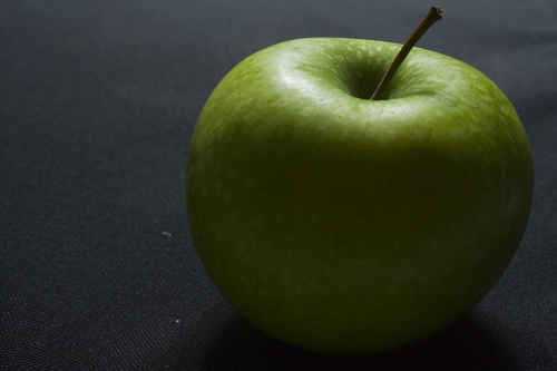 Äpple