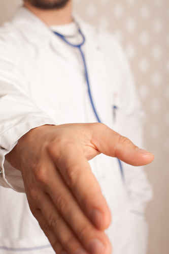 Doktor välkomnar