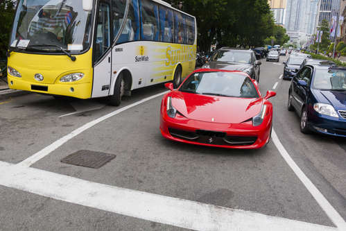Ferrari i korsning