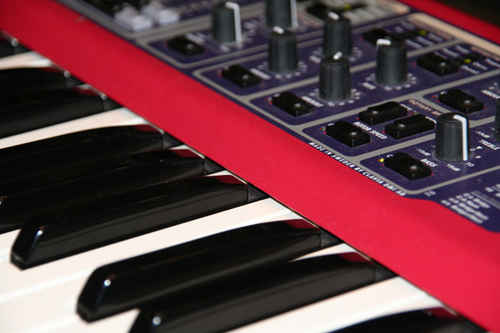 Synth