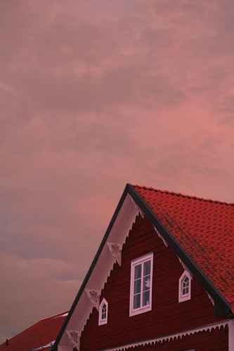 Hus i skymmning