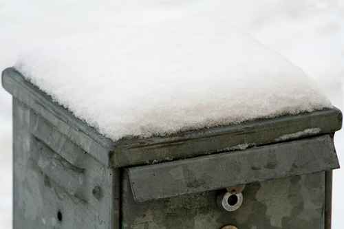 Snö på elskåp