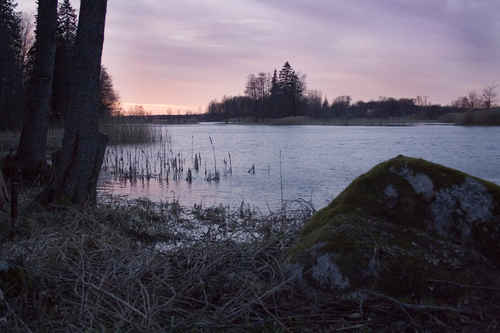 Solnegång över vatten