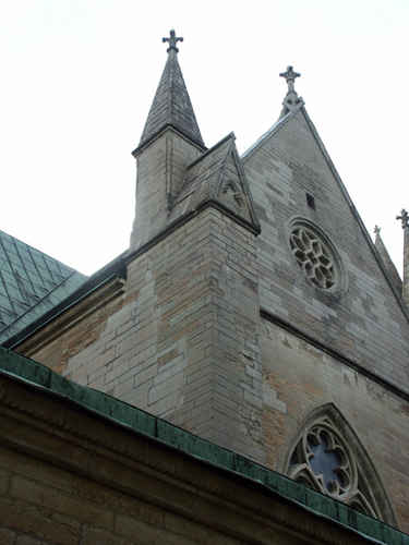 Kyrka