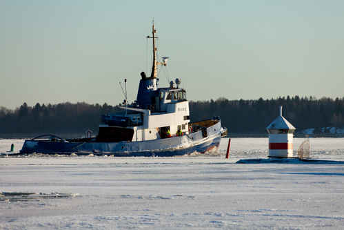 Isbrytare