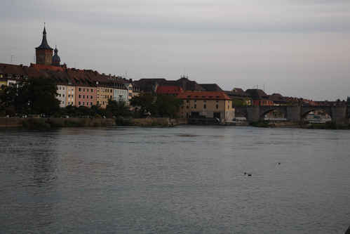 Floden Main